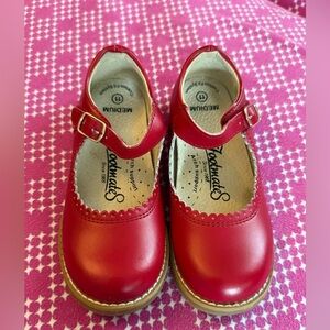 FootMates Cherry Red Mary Jane Dress Shoes